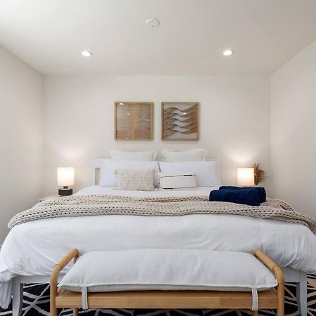 Goode Homes Cozy 4 Bedroom Home With Jacuzzi Santa Clarita Exteriér fotografie